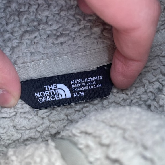 The North Face fleece - Picture 3 of 3